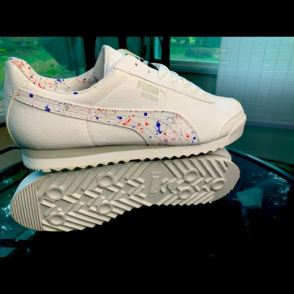 Men’s White Puma Graffiti Sneakers Brand new